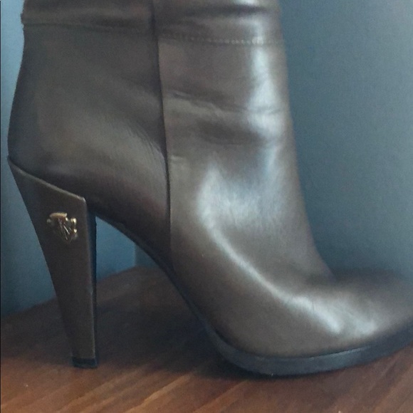 Gucci knee high leather boots - Picture 3 of 8